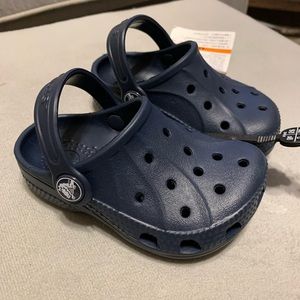 NWT baby crocs never worn